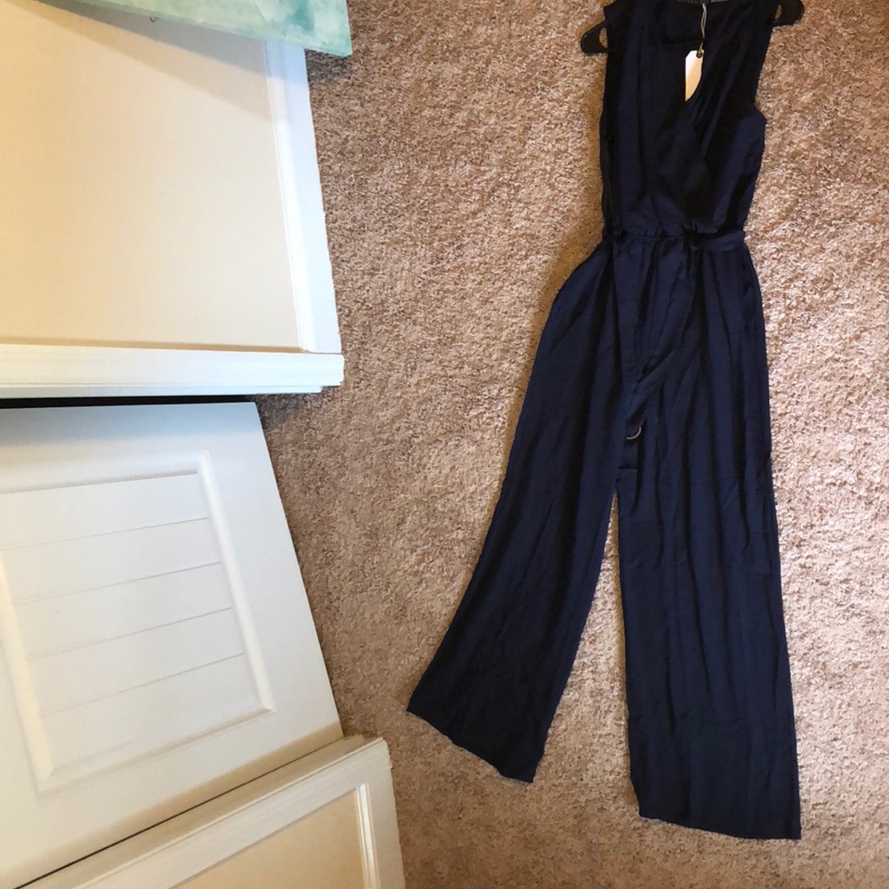 Sleeveless jumpsuit.